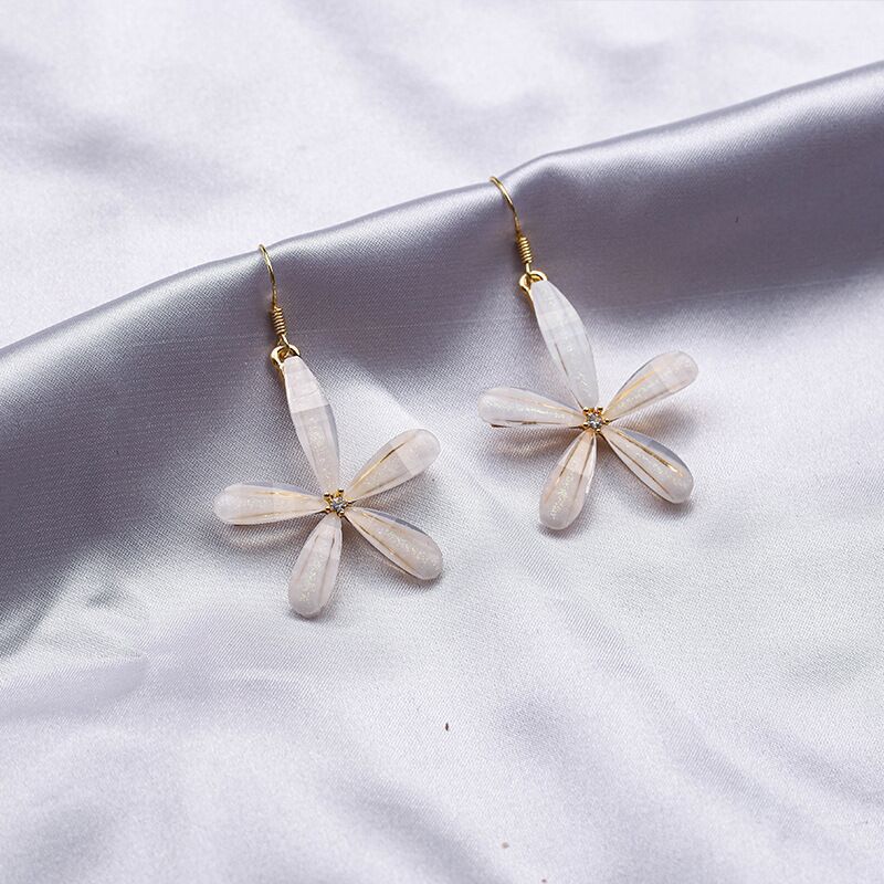 12D3E5A6D86C0D516E39B8FE9FD449