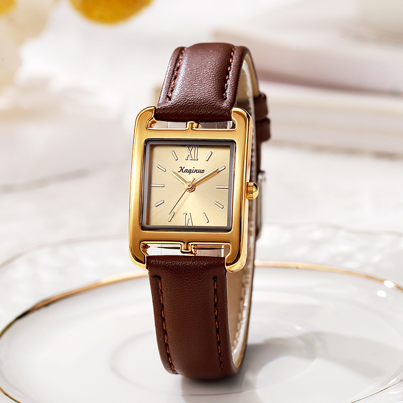 Cross-Border New Model Women's Watch, Women's Leather Strap Watch, High-End Sports Watch for Women, Student Casual Watch, High-Looking and Stylish Wristwatch