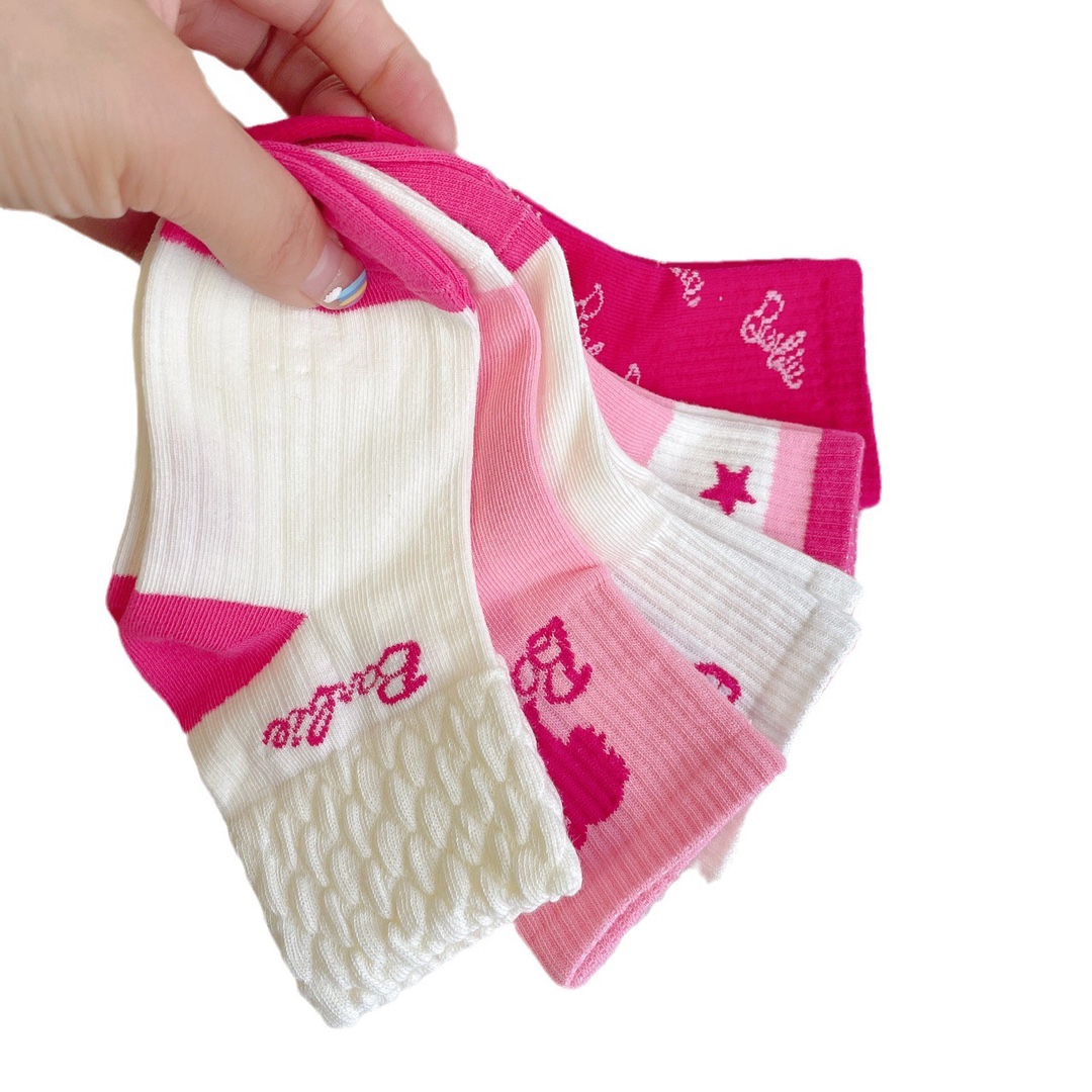 子供靴下レタートレンディな靴下ストライプカレッジスタイル女の子靴下ピンク甘いクールなスタイルスポーツソックス卸売トレンド