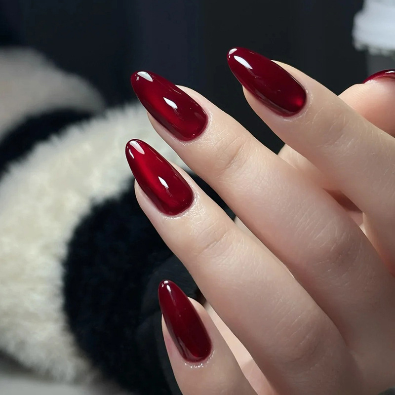 Cherry Wine Red Simple Pure Color Wearable Nails Cat Eye Long Almond Nail Art Pieces 30 Pieces One Size Fits All Fake Nails