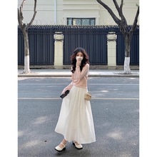 温柔风白色半身裙女春季法式显瘦高腰字裙设计感裙子中长款伞裙