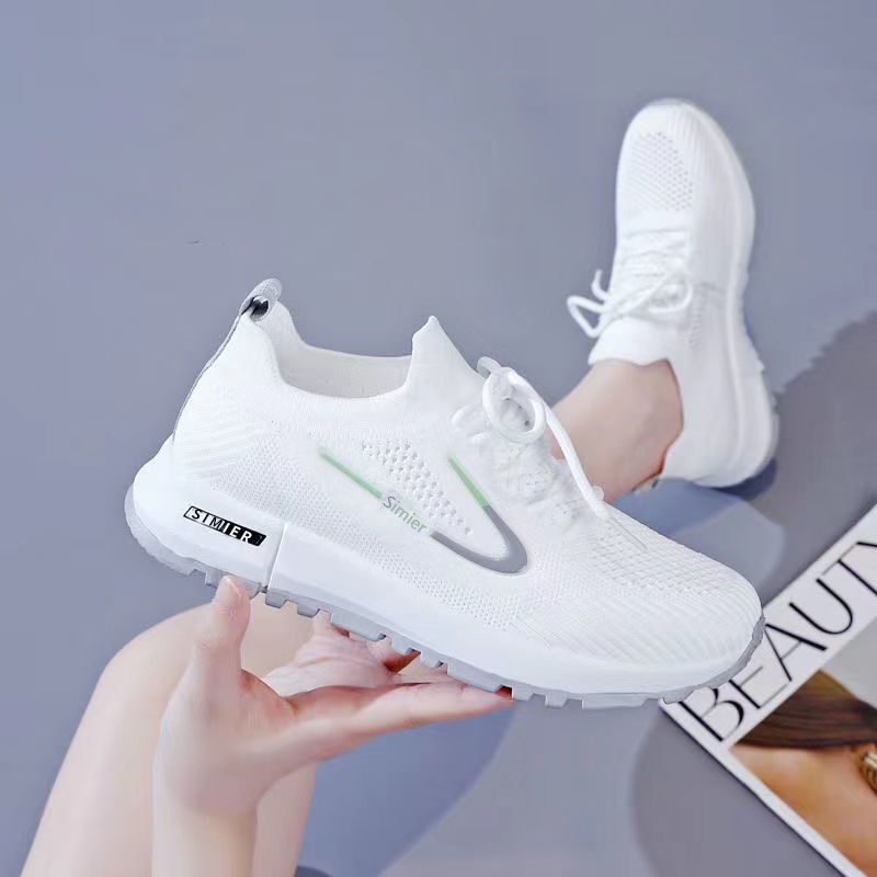 Special Offer New Summer Women's Fly-Knit Breathable Flat-Soled Front Lace-Up Women's Casual Shoes Versatile Soft-Soled Running Shoes Wholesale Special Offer New Summer Women's Fly-Knit Breathable Flat-Soled Front Lace-Up Women's Casual Shoes Versatile Soft-Soled Running Shoes Wholesale