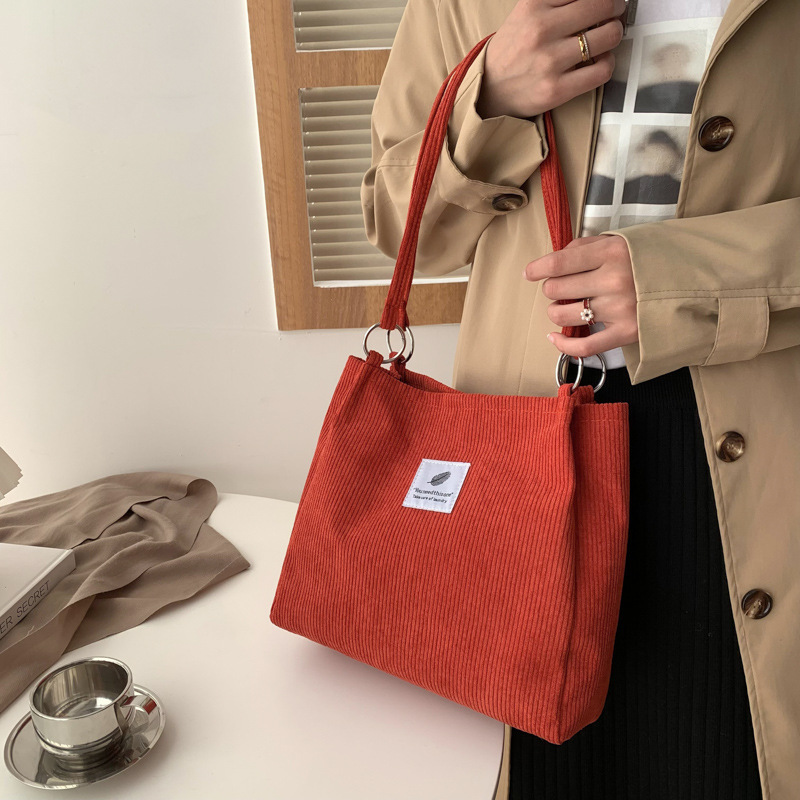 キャンバスバッグの女性のシングル肩の韓国版のレトロでシンプルな文芸のコーデュロイの怠惰な風の大容量の手提げショッピングバッグ|undefined