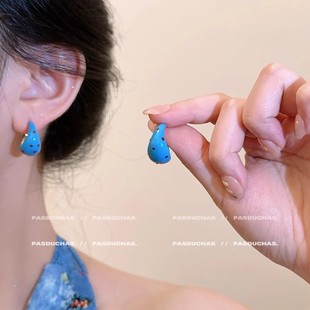 ���Sɫ����c�Ͷ���ļ���Ͱ�����С�ɿɐ۲��c���hͨ�ڰٴ���