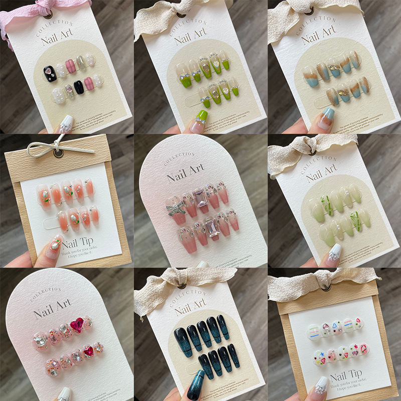 Kaiman desgaste hecho a mano uñas de diamantes de longitud media parche de uñas Pequeño Libro Rojo neto rojo mismo estilo fresco desgaste parche de uñas