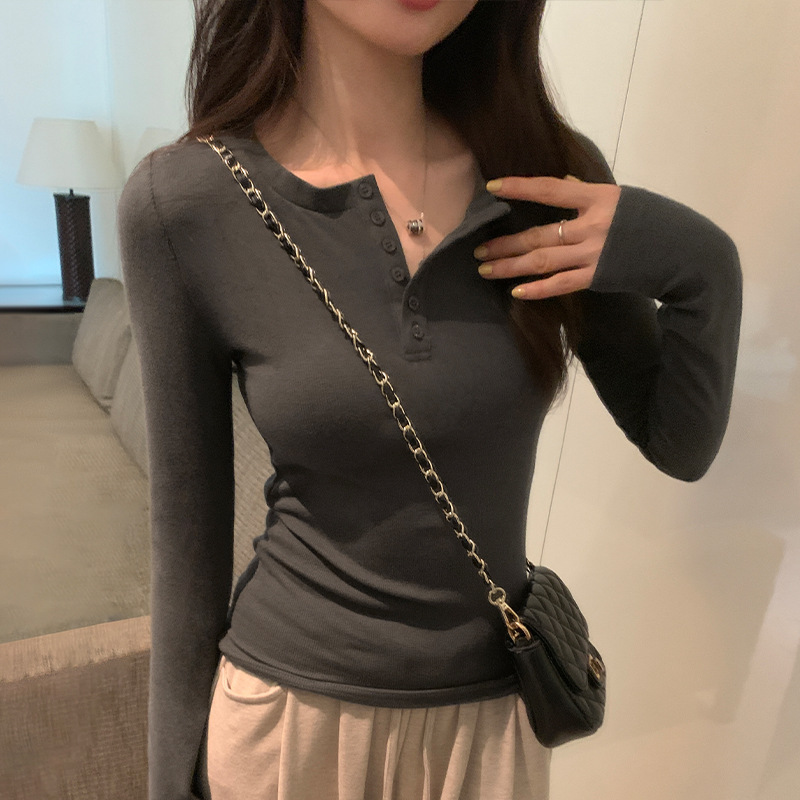 白花灰正肩排扣打底衫女秋季半开领修身甜辣内搭上衣简约长袖T恤|undefined