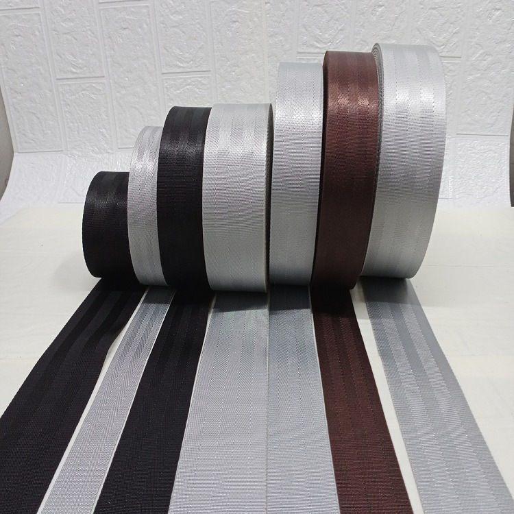 Cinturón de seguridad de imitación de nailon al por mayor del fabricante, cinta estampada negra para asiento de coche, tejido de cinco hilos diagonales, estilo industrial. image 5