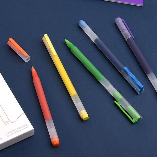 Xiaomi Juneng writes colorful gel pens. Five-color 5-pack large-capacity bullet pens for students to take exams.