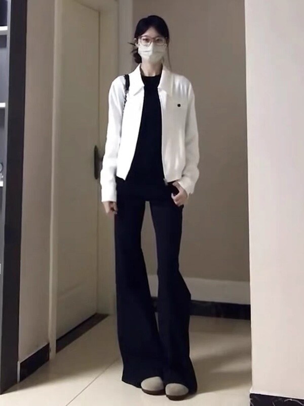 白色短款夹克外套女款秋季2025新款早秋薄款美式正肩高智韩系穿搭|undefined