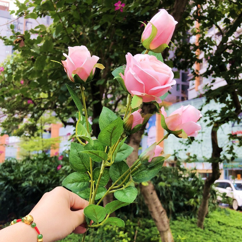 Simulación del Día de San Valentín rosa fabricante 3 sola rama multi-cabeza rosa decoración de la boda flor falsa al por mayor
