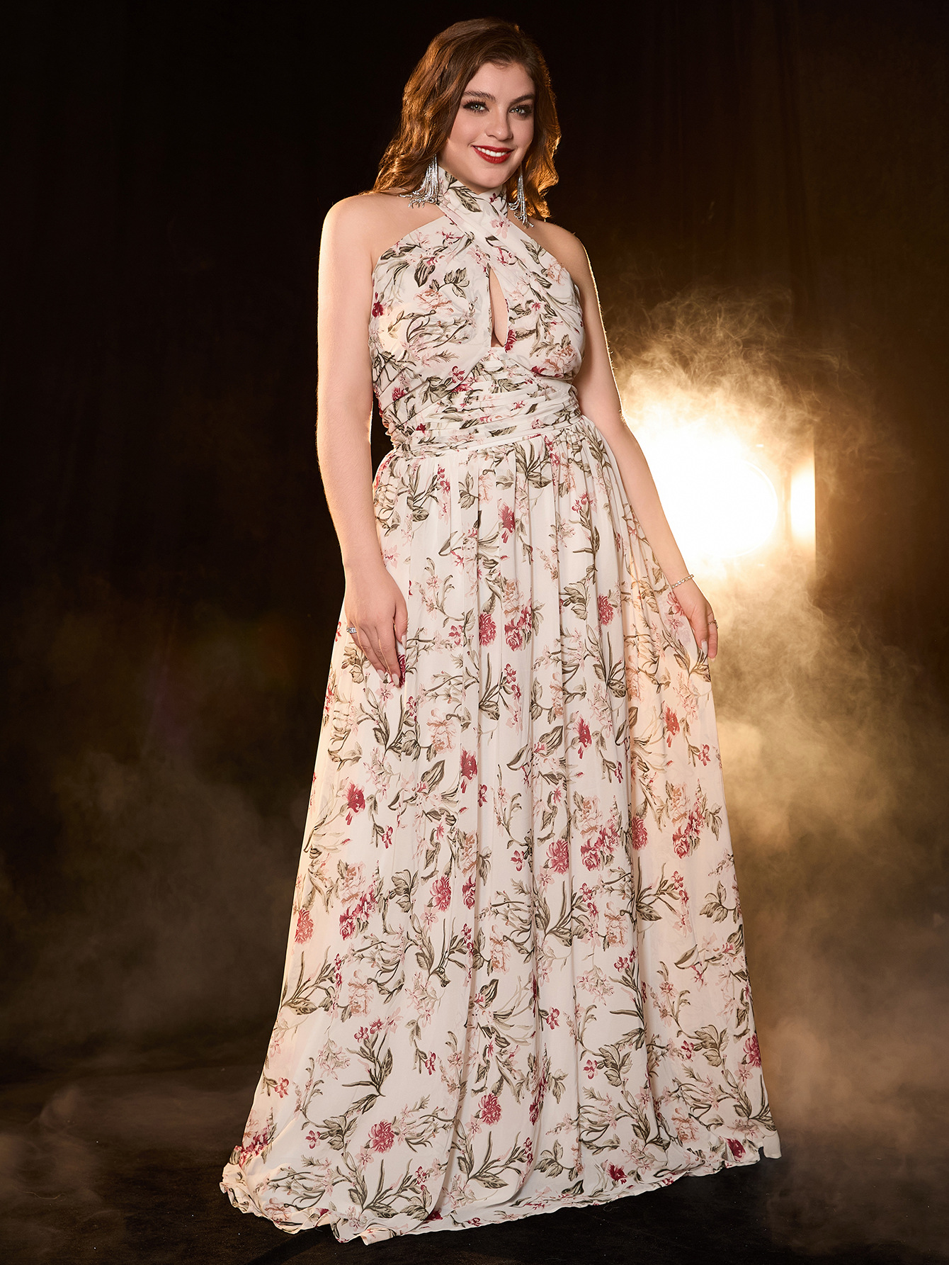 Vestido de talla grande, vestido de noche, vestido largo con estampado de tirantes, vestido sexy con cuello halter, nuevo vestido francés europeo y americano