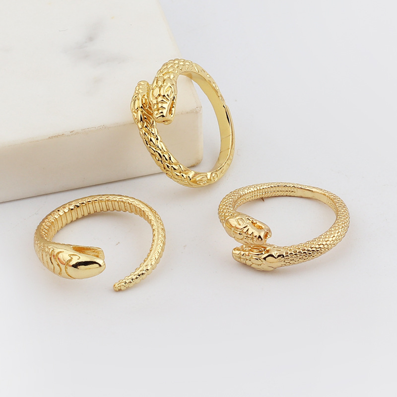 Vintage Style Snake Copper Rings Plating Copper Rings display picture 5