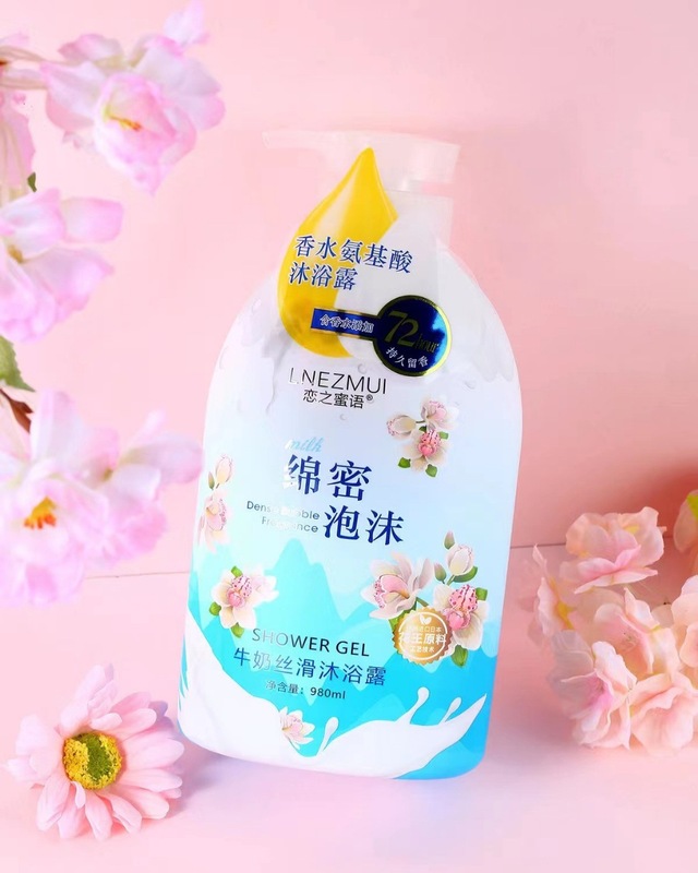 卸売980ml大ボトルシャワージェル、香水タイプ、香り長持ち、桜の香りのシャワージェル、特大ボトル|undefined
