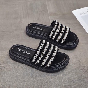 Trendy Chanel-Style Women's Summer Slippers 2025 New Ins Popular Flat Slide Sandals Stylish Fashion Sandals