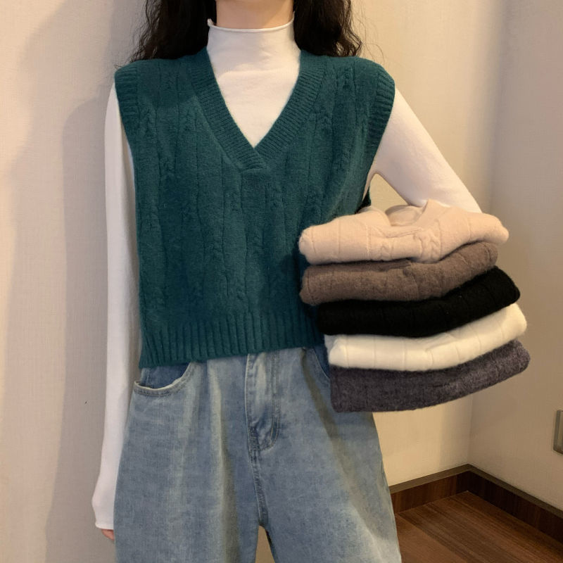 早秋新款马夹宽松V领短款无袖坎肩毛衣外穿针织马甲背心女韩版潮