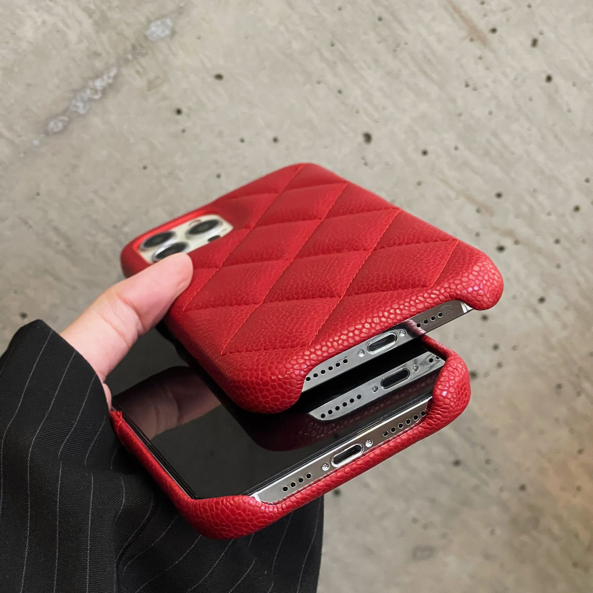 Lambskin Solid Color Business Basic Simple Style Phone Cases Phone Accessories display picture 12