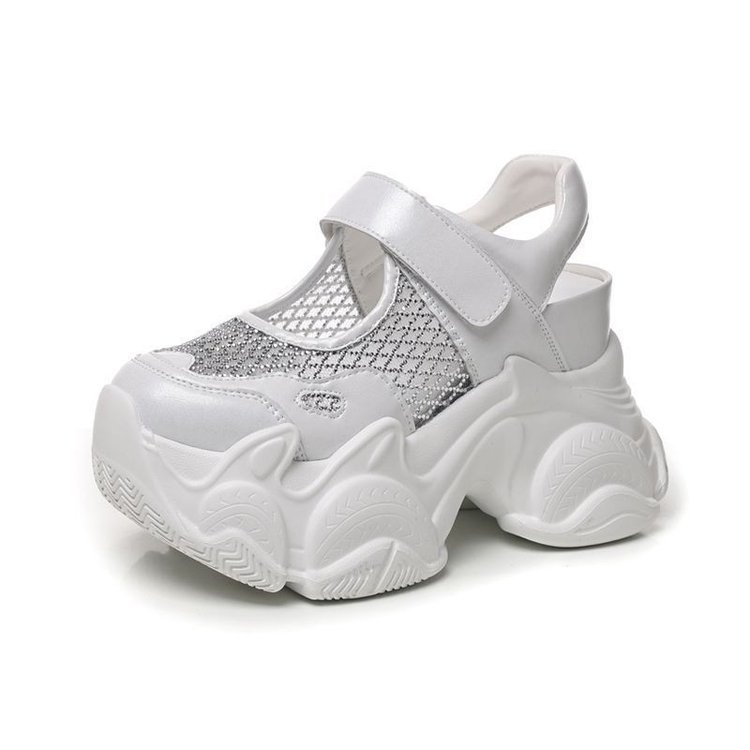 Velcro sandalias deportivas para mujeres 2026 verano nuevo delgado transpirable y poco profundo en la parte inferior gruesa de la altura de los zapatos de papá