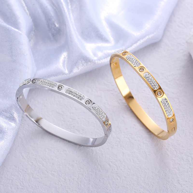 Solid Color Pattern Wholesale Lady Solid Color Stainless Steel 18k Gold Plated Zircon Bangle