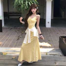 小个子法式碎花吊带连衣裙女春季2026新款收腰A字显瘦系带长裙子
