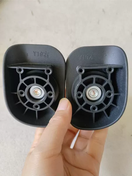 Silent and wear-resistant universal wheels for luggage, Y19 model replacement wheels