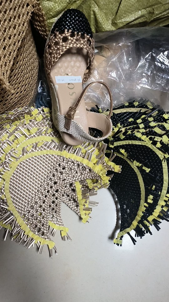 Завод оптовая продажа цветного цвета PU полоски плетеный верх плотно плетеный верх оптом