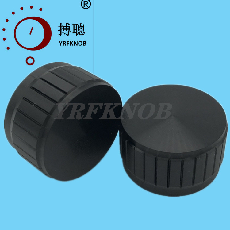 �������Ͻ���ťֱ��30*15�ߺ�ɫ����������ť��λ������������ñ