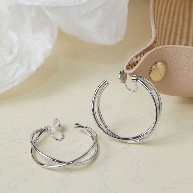[revolving restaurant] simple plain hoop earrings niche design high sense exaggerated earrings earrings mosquito incense plate ear clip
