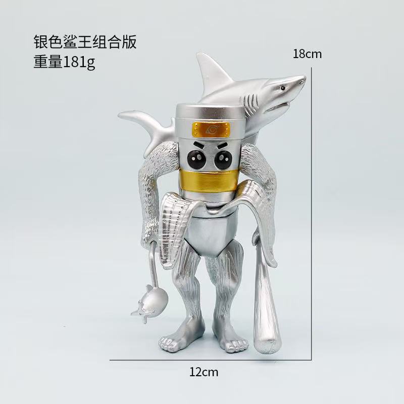 Versión dorada de la combinación de hombre de palo de madera extraño de costura, neumáticos de elefante ensamblados, todo divertido modelo de muñeca de decoración de escritorio