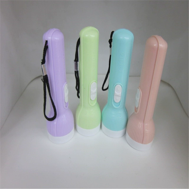 Оптовый мини-пластиковый фонарик, новая светящаяся игрушка, подарок на мероприятие, напрямую от производителя 1016.