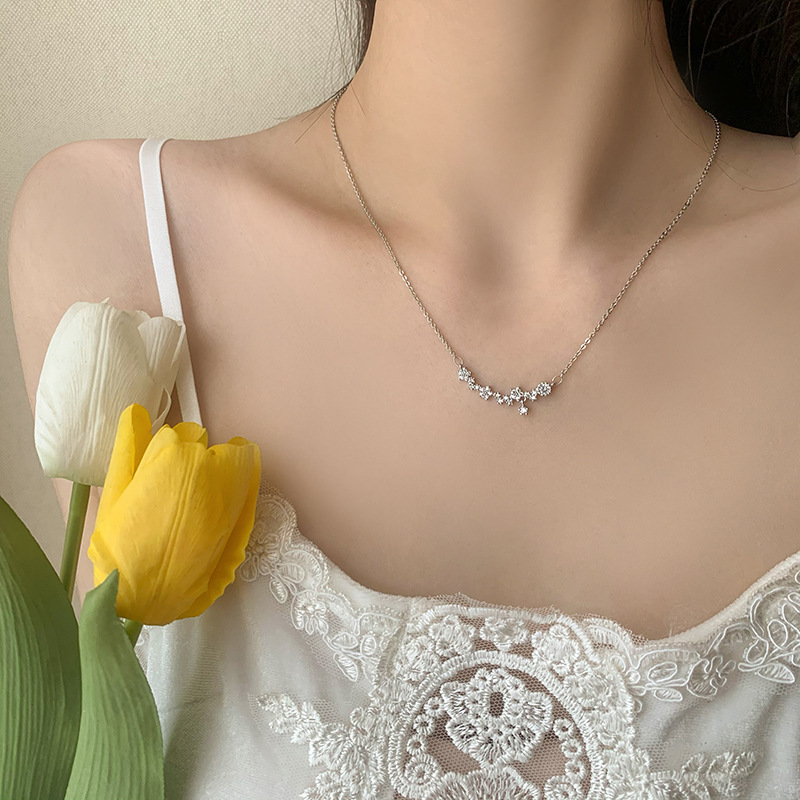 15g Weight Silver Plated Plating Material Pendant Necklace Classification 1 Piece Quantity Holiday, Daily, Date Occasion Copper Material Geometric, Heart Shape, Butterfly Pattern Women's Gender Sweet Style Copper Silver Plated Sweet Geometric Heart Shape Butterfly Pendant Necklace 9
