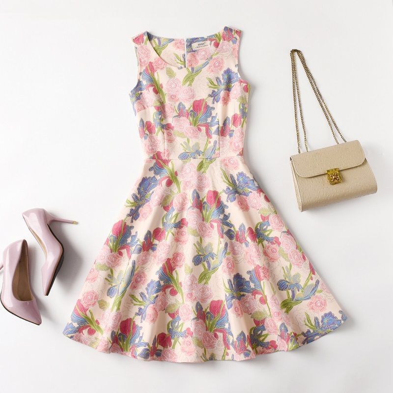 Fresh and Simple Floral Dress for Students, Petite Sweet Korean Style, Waist-Cinching, Slimming Sleeveless Tank Dress, Princess Dress, Trendy