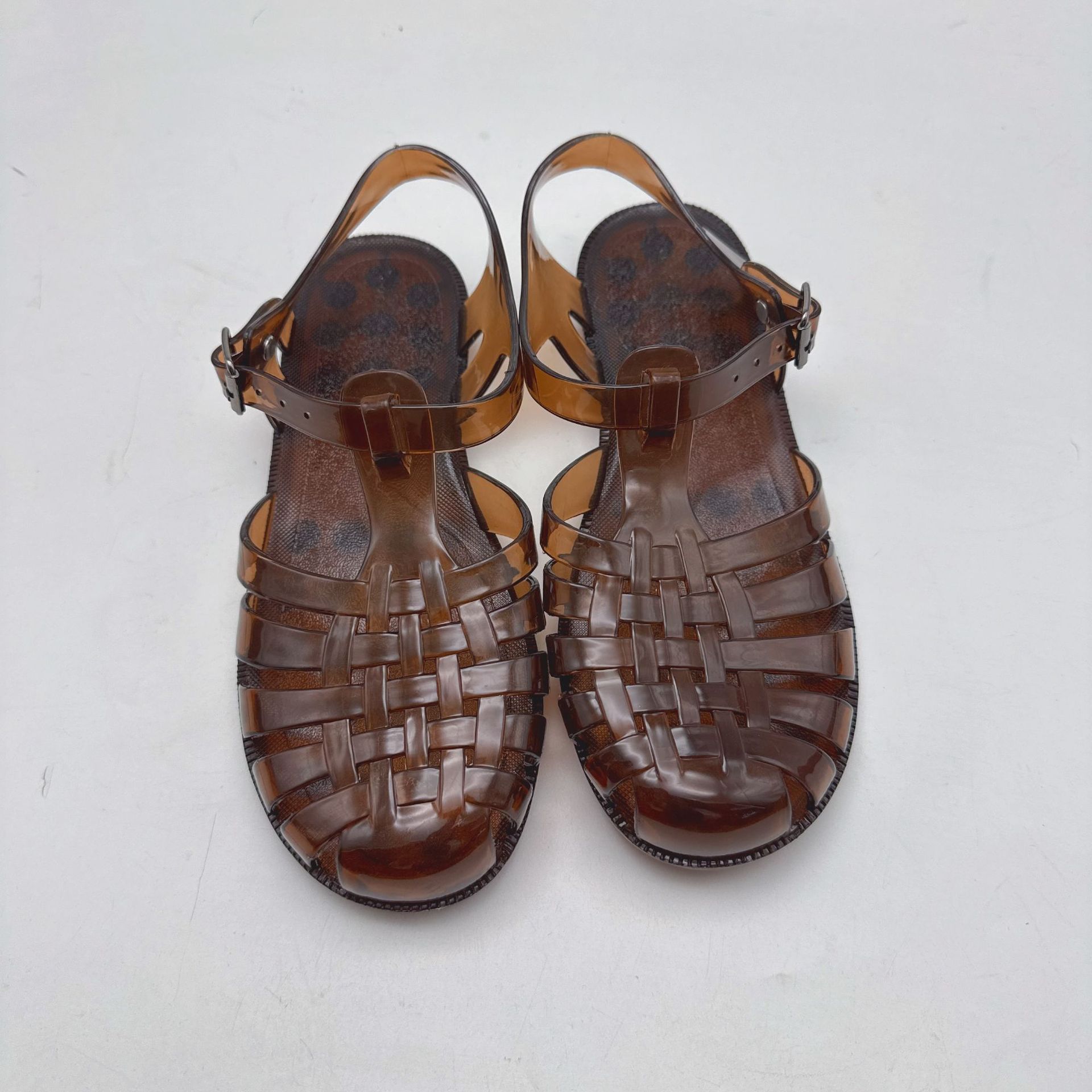 Summer fashionable beach universal sandals flat with a strap