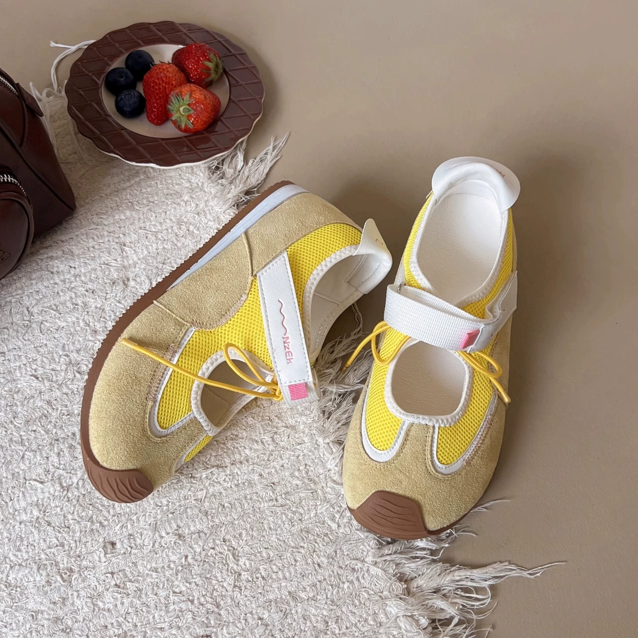 Footwear с липучкой на стельке, универсальная обувь, 2025 год