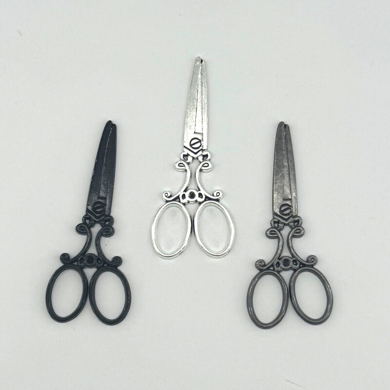 3 Colors 60*24mm DIY Alloy Jewelry Accessories Large Scissors Pendant Charm for Daily Use 3 Colors 60*24mm DIY Alloy Jewelry Accessories Large Scissors Pendant Charm for Daily Use