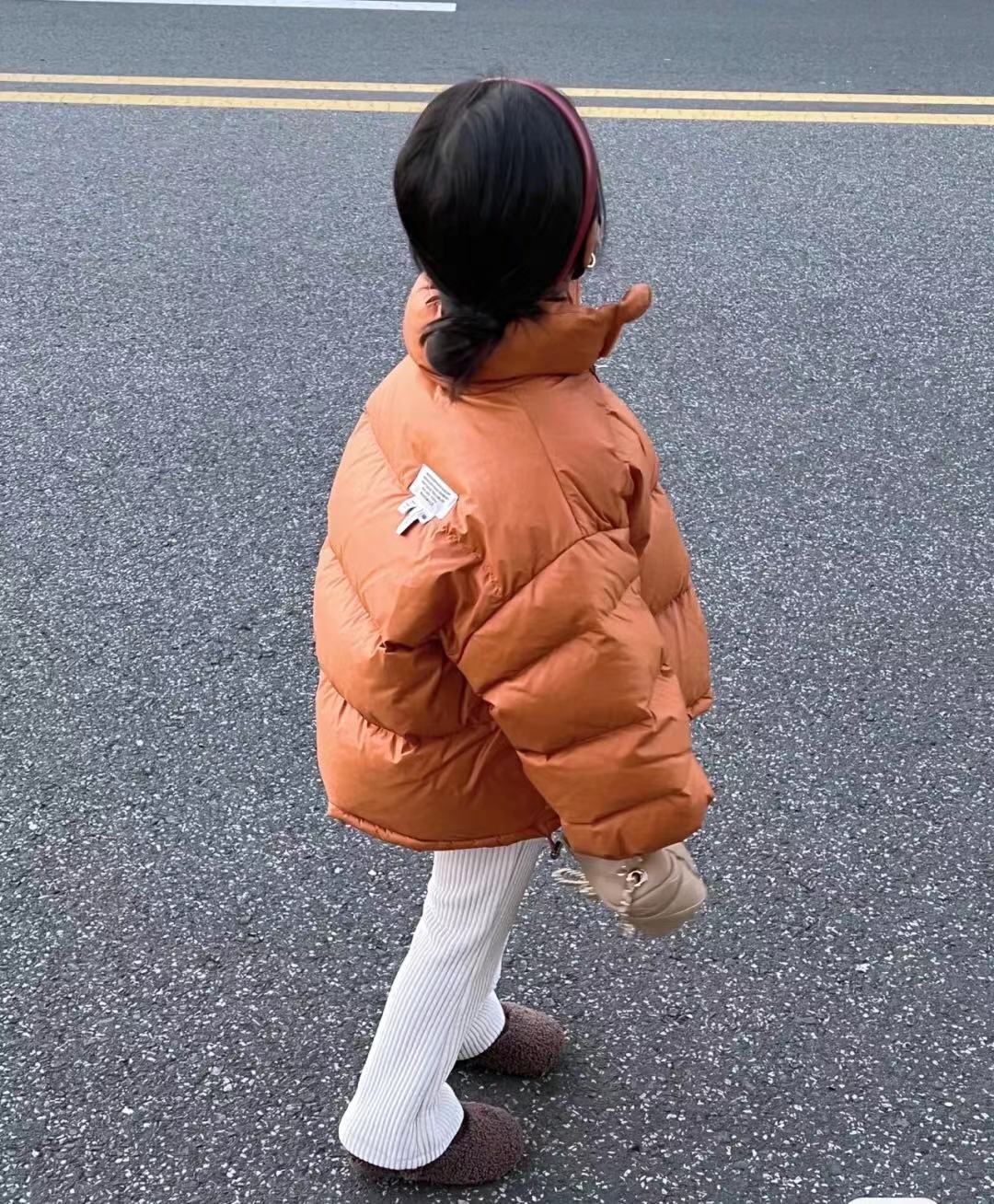 Tongluoke-Stehkragenjacke, Herbst- und Winter-Neutrend-Kinderbekleidung, weiße Entendaunenjacke mit ausländischer Note_voghion.com