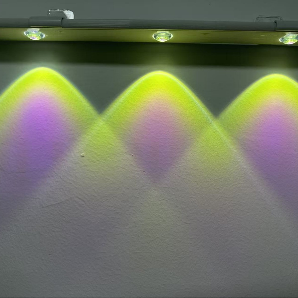 Lámpara de inducción del cuerpo humano inteligente recargable led ojo de gato ondulado colina lámpara de inducción armario lámpara decorativa armario