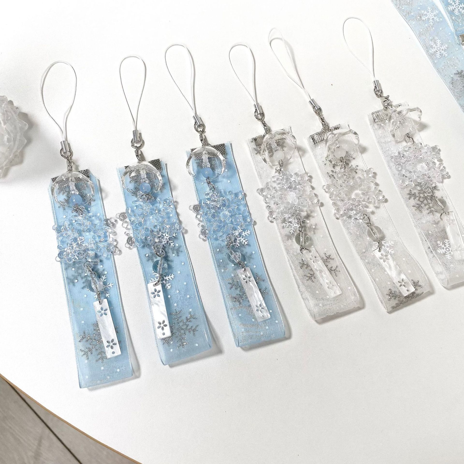 Snowflake Ribbon Korean Dreamy Christmas Water Drop Lace Wind Chime Mobile Phone Chain Holiday Keychain Bag Pendant