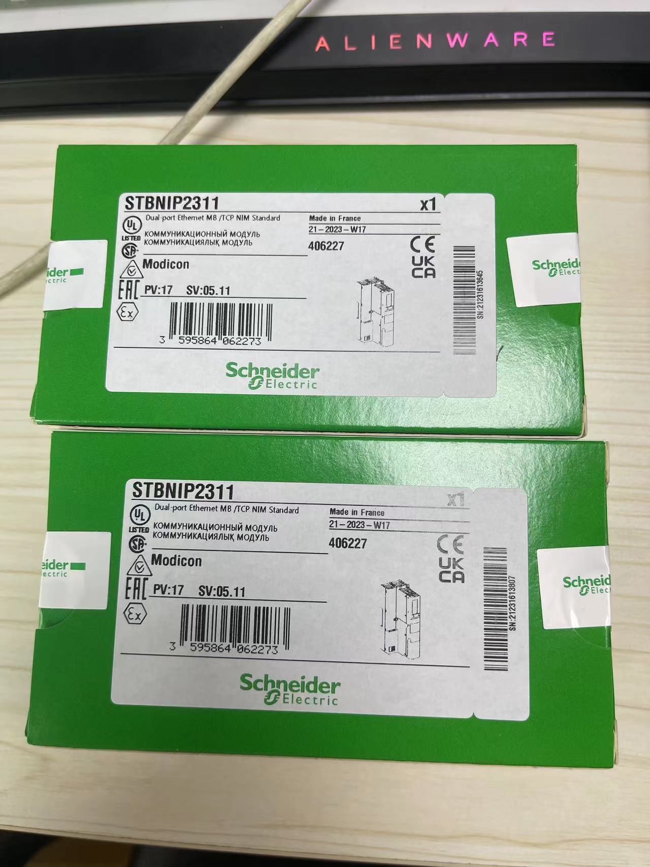 全新原装STBNIP2311  PLC模块 Schneider/施耐德 50MHZ 220V 现货