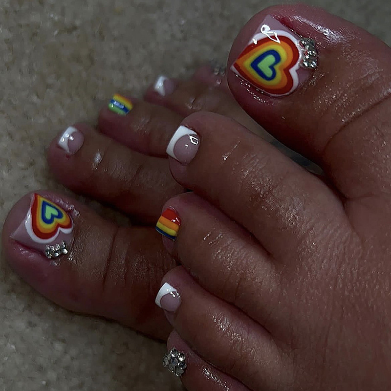 24 Pieces of Cross-Border Trendy Rainbow Gradient Heart-Shaped French-Style Toenails with Rhinestones, Brightening Effect, Detachable Wearable Fake Toenails