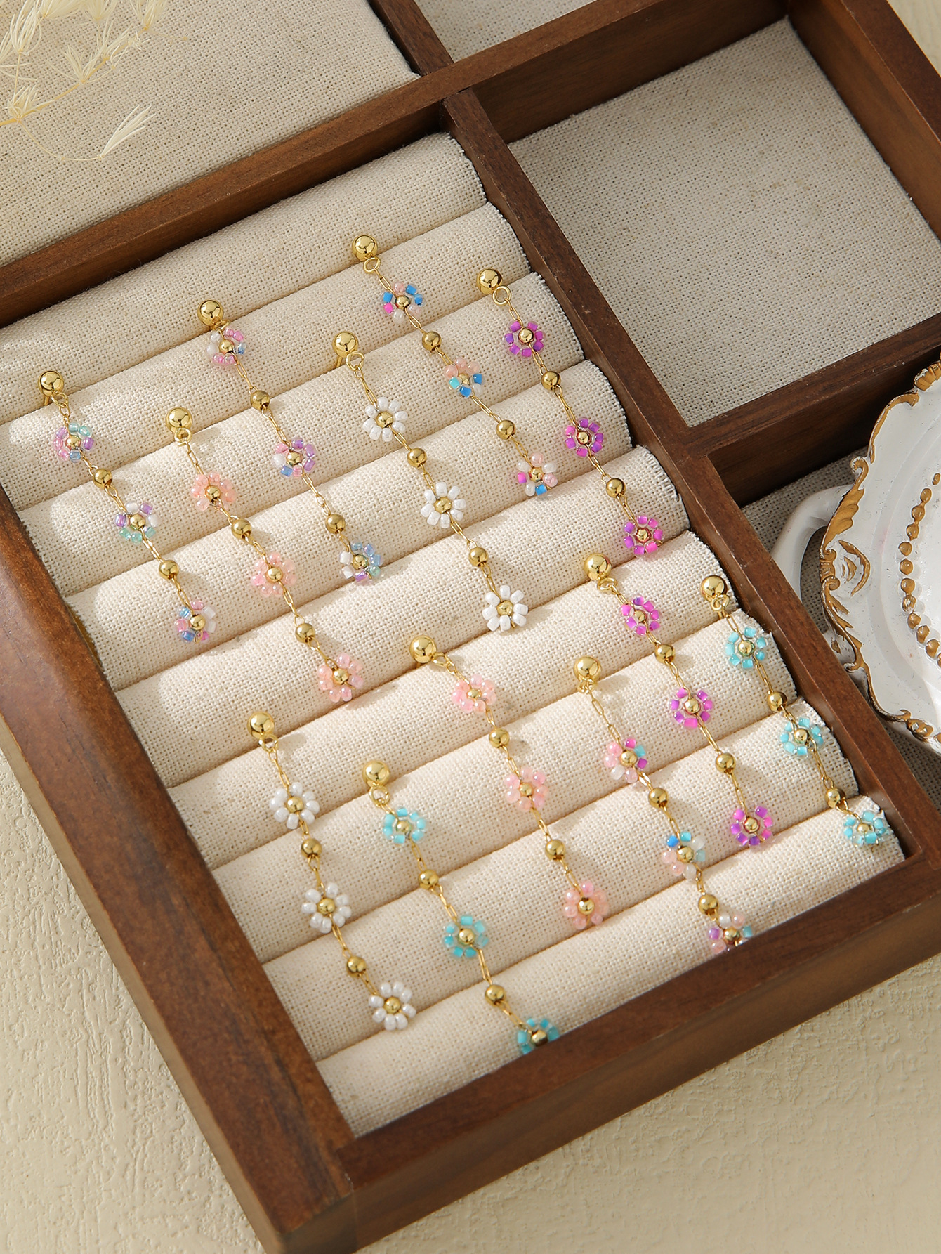7g Weight 1 Pair Modern Style Classic Style Flower Daisy 304 Stainless Steel Stainless Steel Earrings