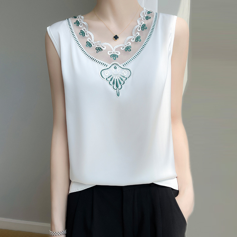 Spring and Summer F Silk Lace Jacquard Camisole Women's Satin Sleeveless Large Size Loose Mulberry Silk V-Neck Inner Top