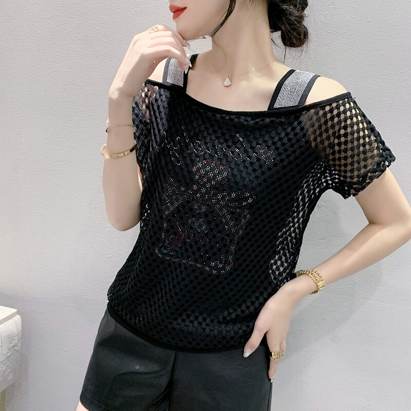 Real shot 2025 summer new lace top women's plus size women's belly-covered shoulder drilling personality foreign style small shirt women Real shot 2025 summer new lace top women's plus size women's belly-covered shoulder drilling personality foreign style small shirt women