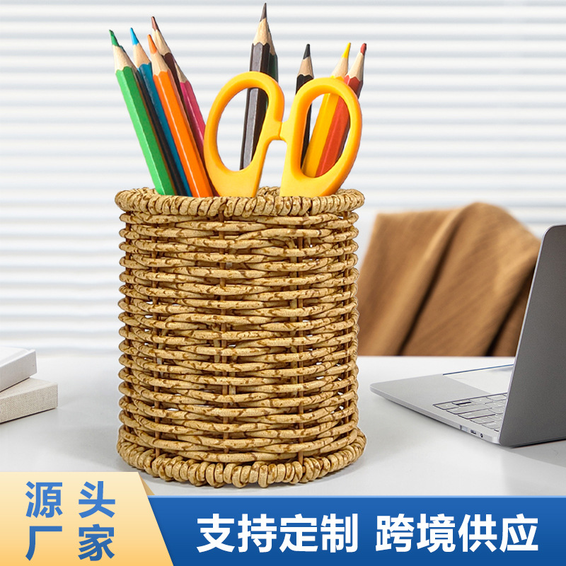 跨境代发仿藤编化妆刷收纳桶桌面化妆品收纳盒口红眉笔置物架笔筒