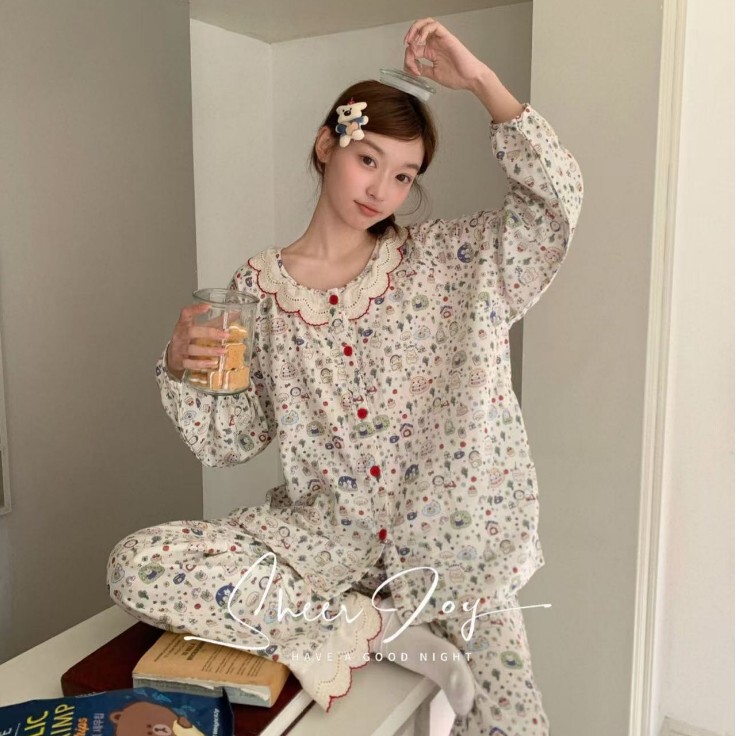 Double-layer gauze pure cotton new women's pajamas with round neck, lace, contrasting color trim, long sleeves and long pants, home wear Double-layer gauze pure cotton new women's pajamas with round neck, lace, contrasting color trim, long sleeves and long pants, home wear