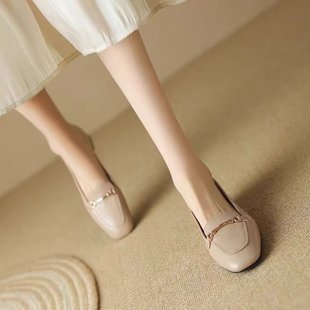 Ӣ���LܛƤ����ЬŮ2025�����¿ʽ�ָ����^�\�چ�Ь�и�СƤЬ