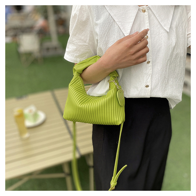 Strukturierte Handtasche mit vertikalen Streifen 2024, neues Nischendesign, Umhängetasche mit einer Schulter, vielseitige Tasche im ausländischen Stil, Großhandel für Damen_voghion.com