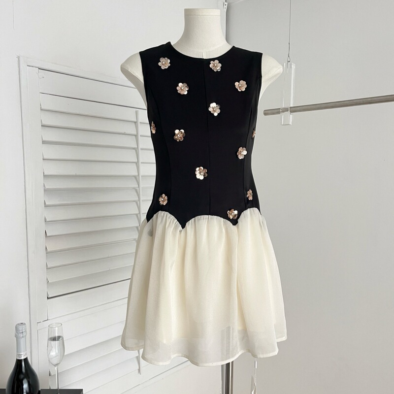 "Xinxing" Niche Design Sense Three-dimensional Flower Stitching Gauze Skirt dress miu Series Sleeveless Vest Dress