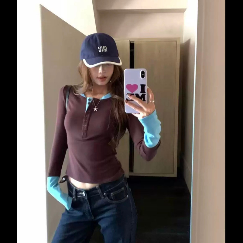 Designed Fake Two-Piece Color-Blocked Henry Collar Long-Sleeved T-Shirt for Women in Autumn, Sexy, High-End, Slimming Look Inner Layering Top