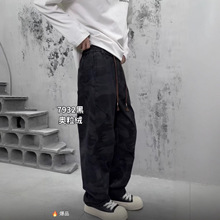 男款时髦炸街直筒裤2025冬季新款宽松牛仔裤酷帅迷彩加绒休闲长裤