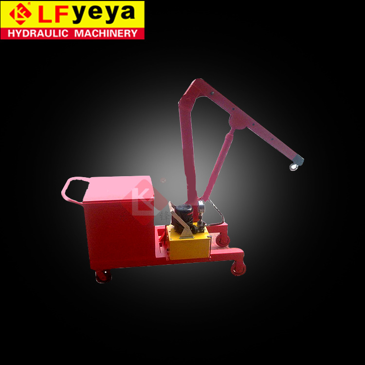 乐锋液压——供应PZ1T 2T手动配重式移动起重机 液压小吊车